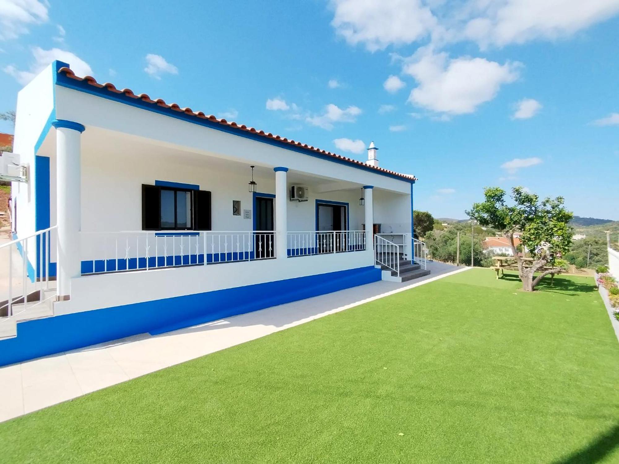 São Bartolomeu de MessinesFamilia Sequeira别墅 外观 照片